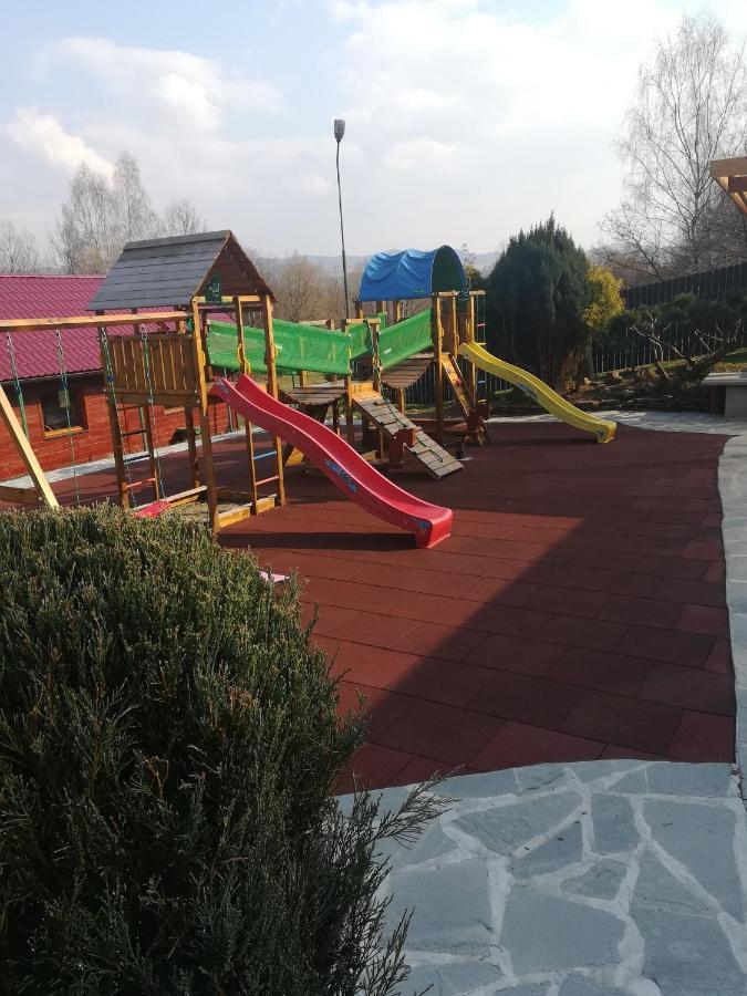 Osrodek Rekreacyjno - Wypoczynkowy Beskidek Gilowice (Zywiec) Ngoại thất bức ảnh
